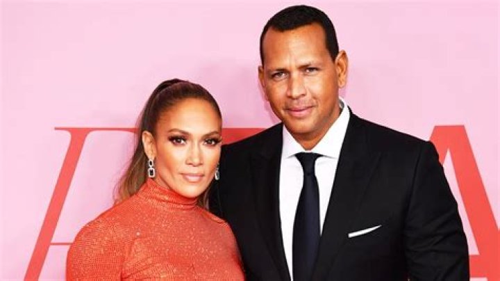 
Alex Rodriguez Responds to Jennifer Lopez Rekindling Ben Affleck Romance After Their Split 