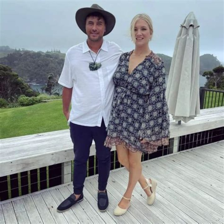 Amanda Bright Height, Weight, Net Worth, Age, Birthday, Wikipedia, Who, Nationality, Biography