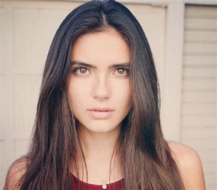 Arienne Mandi Height, Weight, Net Worth, Age, Wiki, Who, Instagram, Biography