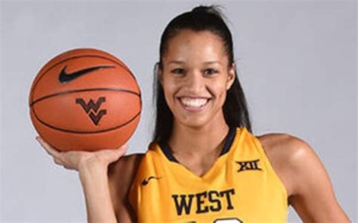  Ashlee Roberson