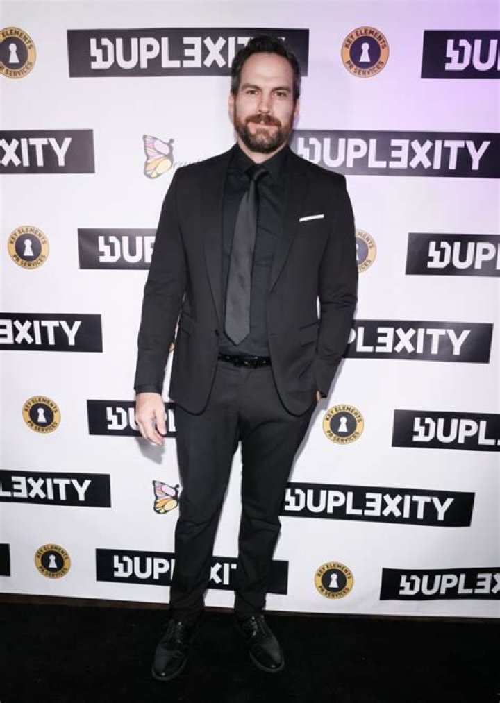 
Brent Bennett Height, Weight, Net Worth, Age, Birthday, Wikipedia, Who, Nationality, Biography 