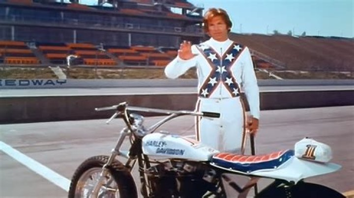 
Is Evel Knievel Still Alive? How Did Evel Knievel Die? 