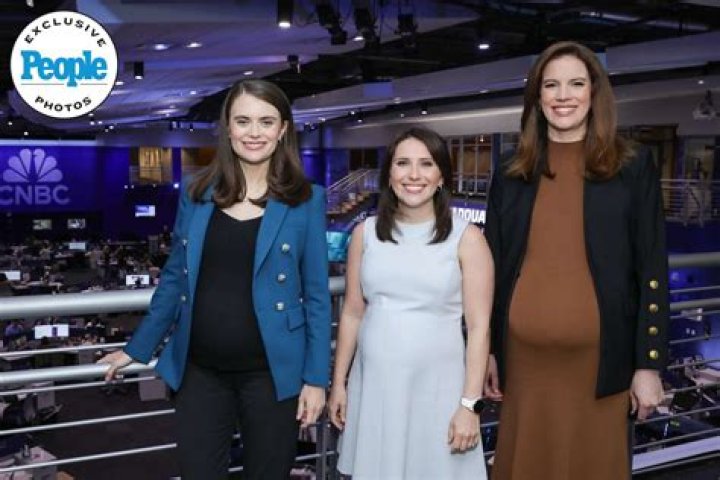 Is Kelly Evans Pregnant Again in 2022? Viewers Look For Baby Bump Photos On Instagram