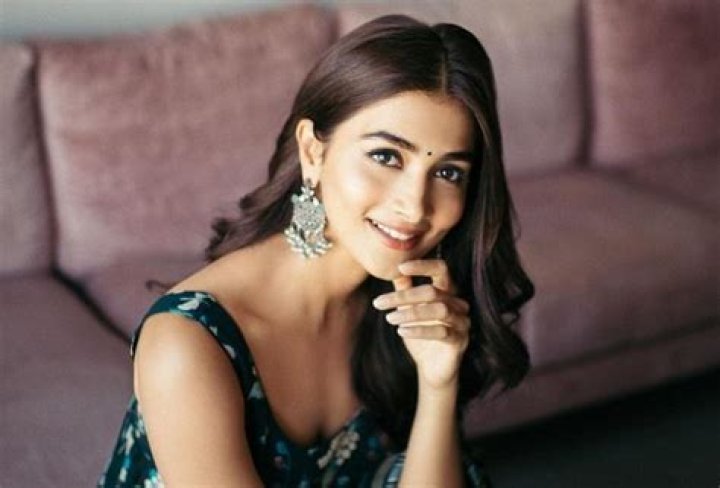 Pooja Hegde Height, Weight, Net Worth, Age, Birthday, Wikipedia, Who, Instagram, Biography