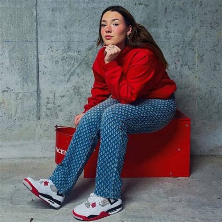 
Provence Delavega Height, Weight, Net Worth, Age, Birthday, Wikipedia, Who, Nationality, Biography 