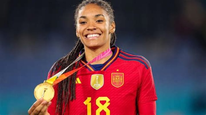 Salma Paralluelo Height, Weight, Net Worth, Age, Birthday, Wikipedia, Who, Nationality, Biography