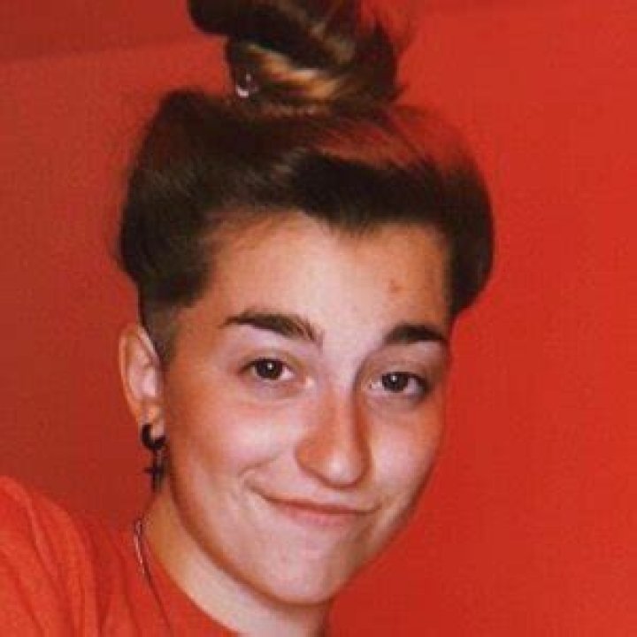 
Sydney Bechter Height, Weight, Net Worth, Age, Wiki, Who, Instagram, Biography 